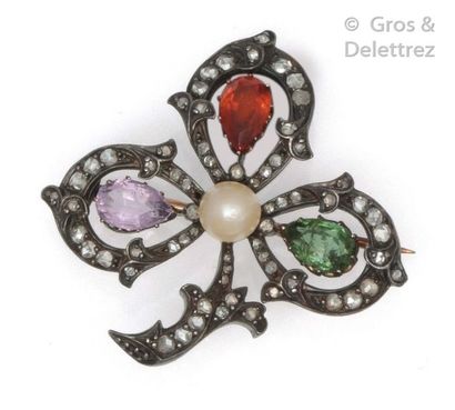 null Yellow gold and silver "Clover" brooch, set with rose-cut diamonds, a tourmaline,...