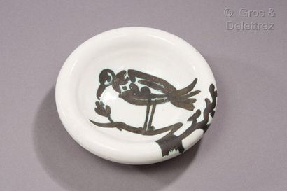 Pablo Picasso (1881-1973) Bird on the branch.

Ashtray in white earthenware with...