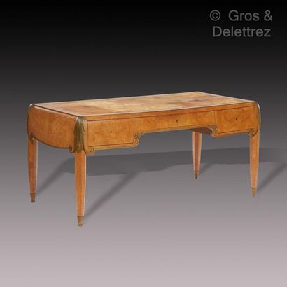 Jules LELEU (1883-1961) Flat burr walnut veneer desk with rectangular top covered...