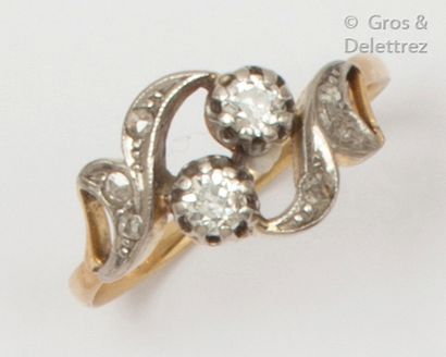 null Yellow gold "Toi et Moi" ring, set with antique cut diamonds in a rose cut diamond...