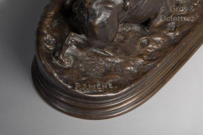 Pierre-Jules Mene (1810-1879) Chiens à l’arrêt près d’un terrier

Epreuve en bronze...