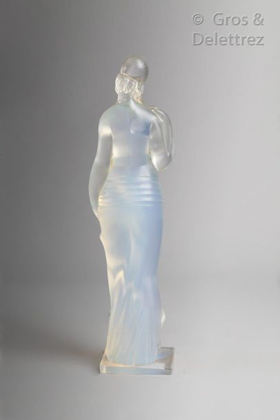 SABINO Sculpture in opalescent pressed-moulded glass depicting a woman resting on...