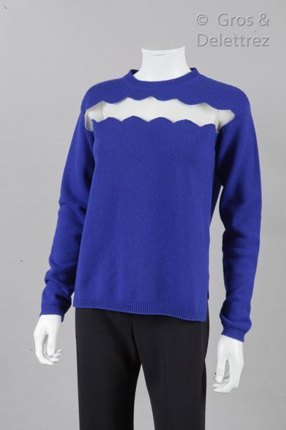 VALENTINO Sweater in electric blue cashmere wool, round neckline, chest surmounted...