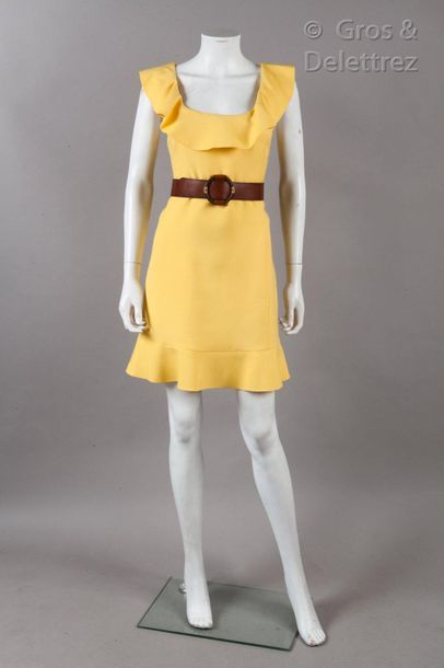 VALENTINO par Alessandra Facchinetti Resort Collection 2009

Sleeveless mini dress...