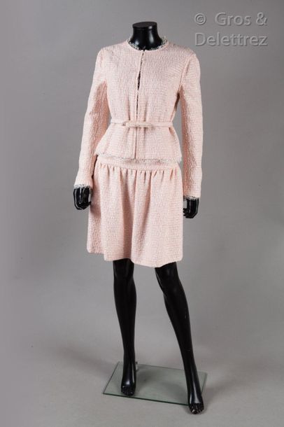 VALENTINO Circa 2009

Suit in pink, white and coloured lace tweed, composed of a...