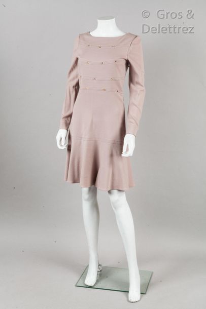VALENTINO par Maria Grazia Chiuri & Pierpaolo Piccioli Ready-to-wear collection Fall/Winter...