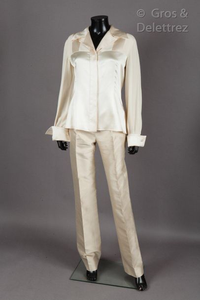 VALENTINO Boutique Set consisting of a crepe and off white satin blouse, small collar,...