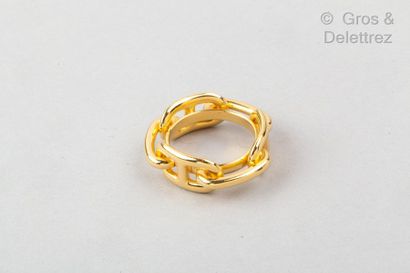HERMES Paris *Anchor chain" scarf ring in gold metal.