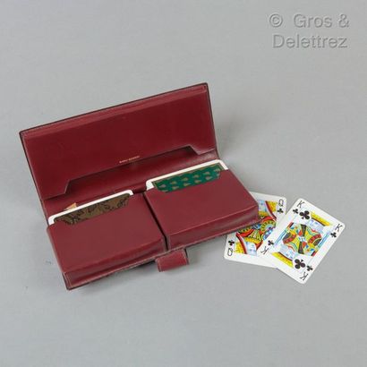 HERMES Paris *Etui porte deux jeux de cartes en box rouge H, fermeture languette,...