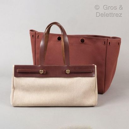 HERMÈS Paris made in France *Bag " Herbag " 39 cm with transformation, in beige mottled...