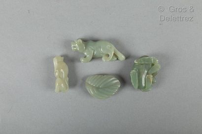 null China, 20th century

Four subjects in jade and serpentine, with animal decoration....