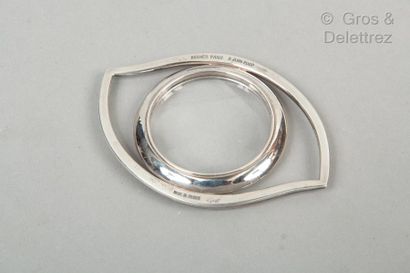 HERMES Paris made in France année 2002 *Silvered metal "Eye" magnifying glass, encircling...