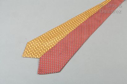HERMES Paris *Batch of two silk ties printed with various patterns. Good conditi...