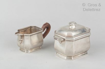 Tétard Frères Art deco silver covered sugar bowl and milk jug, octagonal baluster...