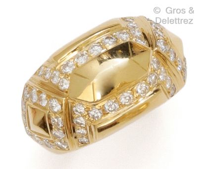 null Yellow gold "Dome" ring, set with a geometrical pattern of brilliant-cut diamonds....