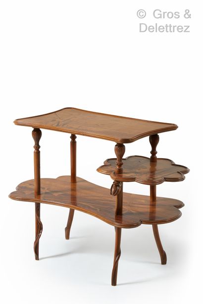 Émile GALLÉ (1846-1904) "Water flower" tea table 
Rare tea table in stained beech...