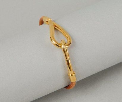 HERMES Paris made in France Bracelet «Jumbo» en cuir naturel et métal doré. Très...