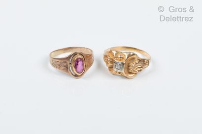 null 
Lot of two yellow gold rings, one with an old cut diamond, the other with a...