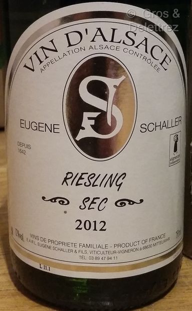 null 4 bouteilles

RIESLING Sec - E. SCHALLER 2012