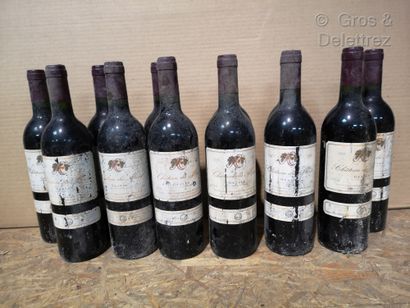 null 12 bouteilles

Château du MONT - Bordeaux 2000 A VENDRE EN L'ETAT