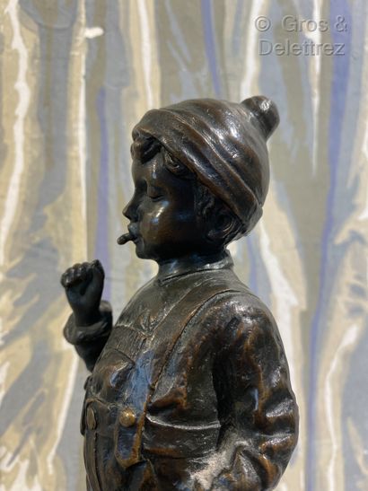 null Julius Paul SCHMIDT-FELLING (1835-1920)

Jeune enfant à la cigarette

Sculpture...