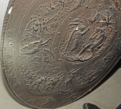 null After Léonard MOREL-LADEUIL (1820-1888) Plaster cast of the Milton shield decorated...