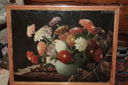 null Willem DE KOK (1883-1959)

Nature morte au vase de fleurs sur un tapis 

Huile...