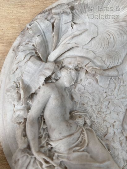 null Edward William WYON (1811-1885)

Oberon et Titania

Médaillon en marbre sculpté...