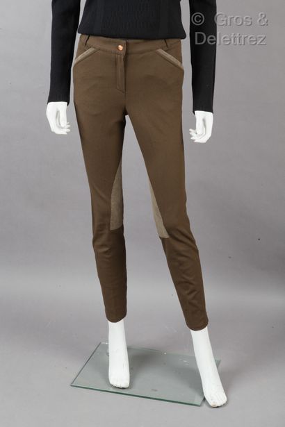 Pamela HENSON Set of two elasticated "sportpant" jeans, one khaki, pockets decorated...