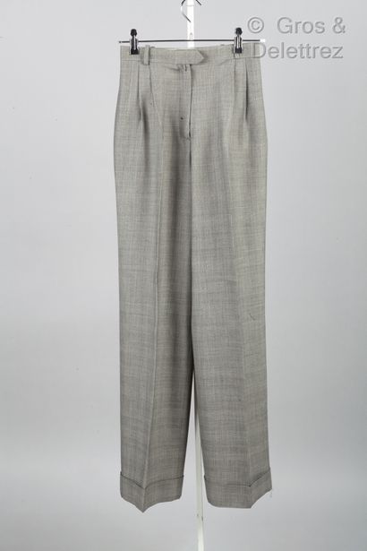 Christian DIOR Boutique Lot composé de deux pantalons, en lainage à motif Prince...