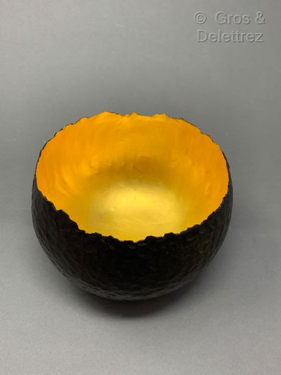 Jérôme DOUILLET (né en 1946) Vase called " calabash " in silver, lead, bronze, pewter...