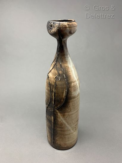 Atelier DIEULEFIT Haut vase a corps tronconique et col étranglé en céramique émaillé...