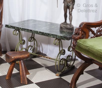 null (Saint-Denis)Coffee table in green lacquered metal with scroll pattern. Green...