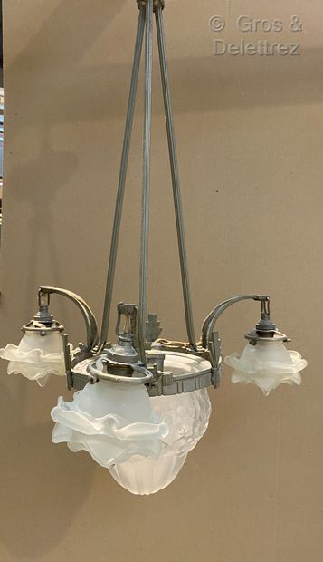 (Saint-Denis)Silver plated metal chandelier and satin glass bulb covers. 
Height...