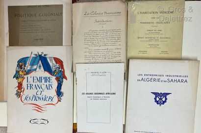 [COLONISATION] Ensemble de 25 volumes, dont : - Reclus

La France: Algérie et Colonies

1883

relié...