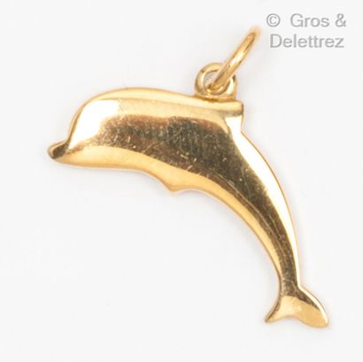 DODO "Take me with you" - Dolphin pendant in yellow gold. Symbolized Dodo. Length:...