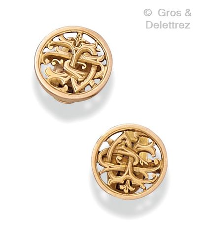 null Pair of yellow gold collar buttons openworked with the numeral 'P.R.' composed...
