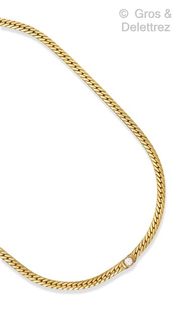 Yellow gold necklace with flat gourmet links,...