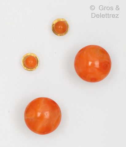 Set of collar buttons set with a coral pearl,...