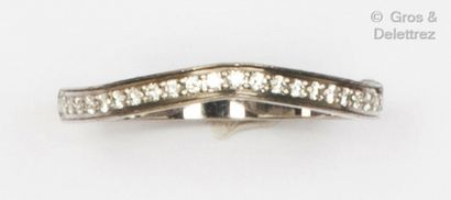 CARTIER "New Wave" ring - Platinum half wedding ring set with brilliant-cut diamonds....
