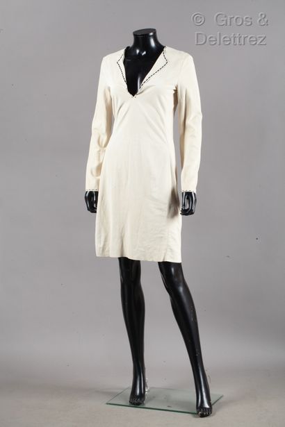 Jil SANDER Dress in ecru lambskin velvet trimmed with black stitching, round neckline...