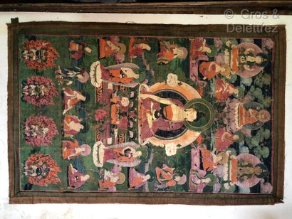 null Tibet, XVIIIe. Thangka, détrempe sur toile représentant Shakyamumi assis en...