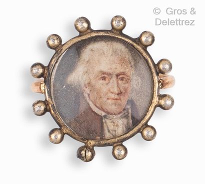 null Ring composed of a circular silver motif in a pearl frame, decorated with a...