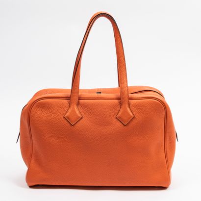 null *HERMES Paris made in France année 2014 - Sac "Victoria" 35cm en taurillon Clémence...