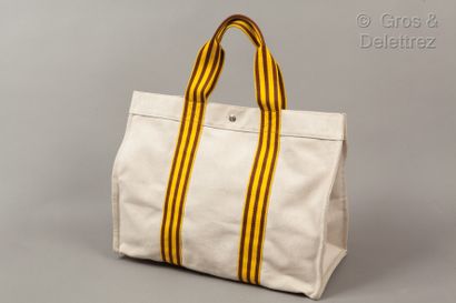 null *HERMES Paris made in France - Sac "Toto" 48cm en toile H chinée beige, double...