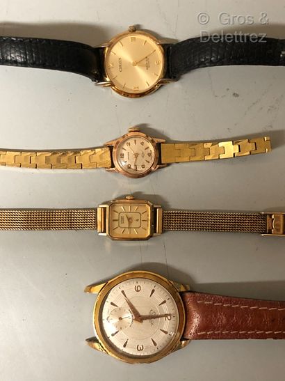 null Lot de quatre montres de dame en métal doré de marque Ancora, Certus, Citizen...