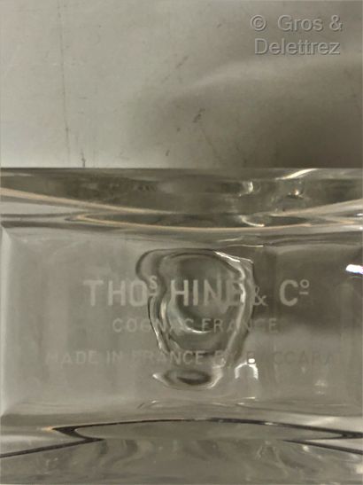 null BACCARAT pour Thomas Hine & Co. 



 Flacon de cognac pentagonal en cristal...