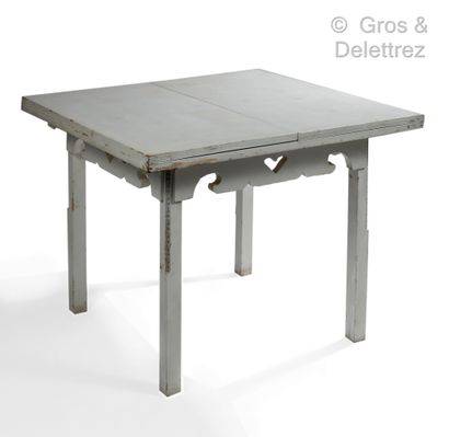 Vittorio GRASSI (1878-1958) Mobilier de salle à manger comprenant une table abattable,...