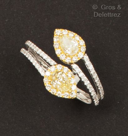 null Yellow and white gold "Toi et Moi" ring, set with yellow diamonds in a brilliant-cut...