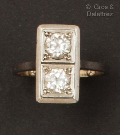 Rectangular ring in white gold, set with...